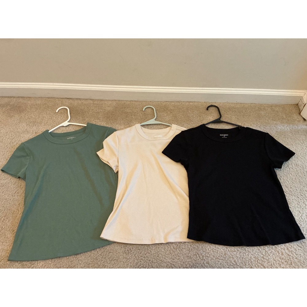 Old navy women's snug ribbed crop shirts medium